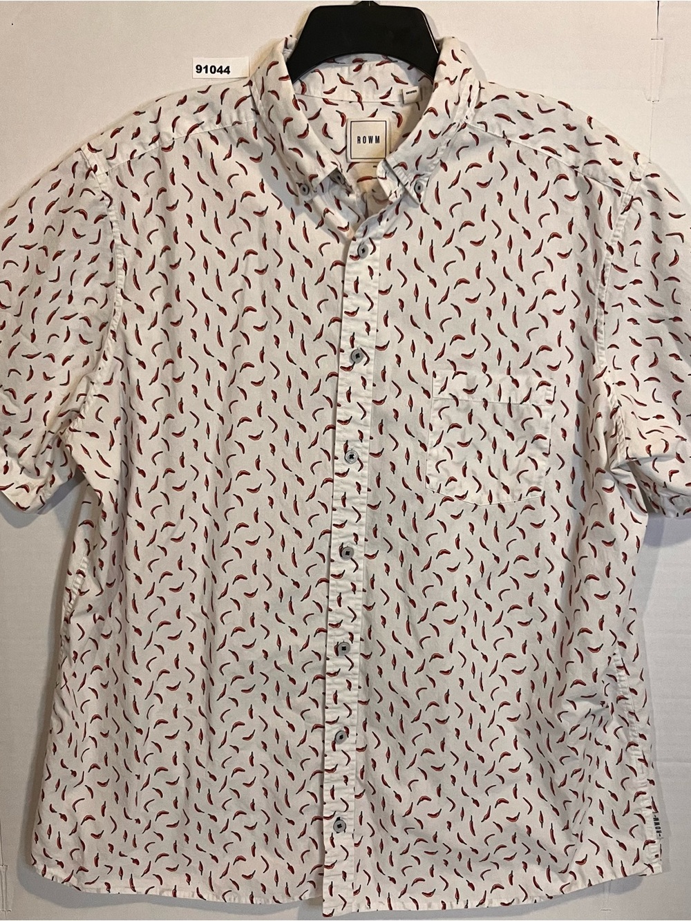 Rown Short Sleeve Button-Down Shirt in White with Chili pepper pattern